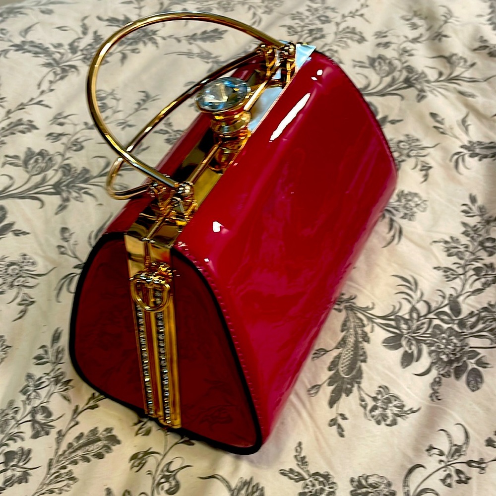 Crossbody